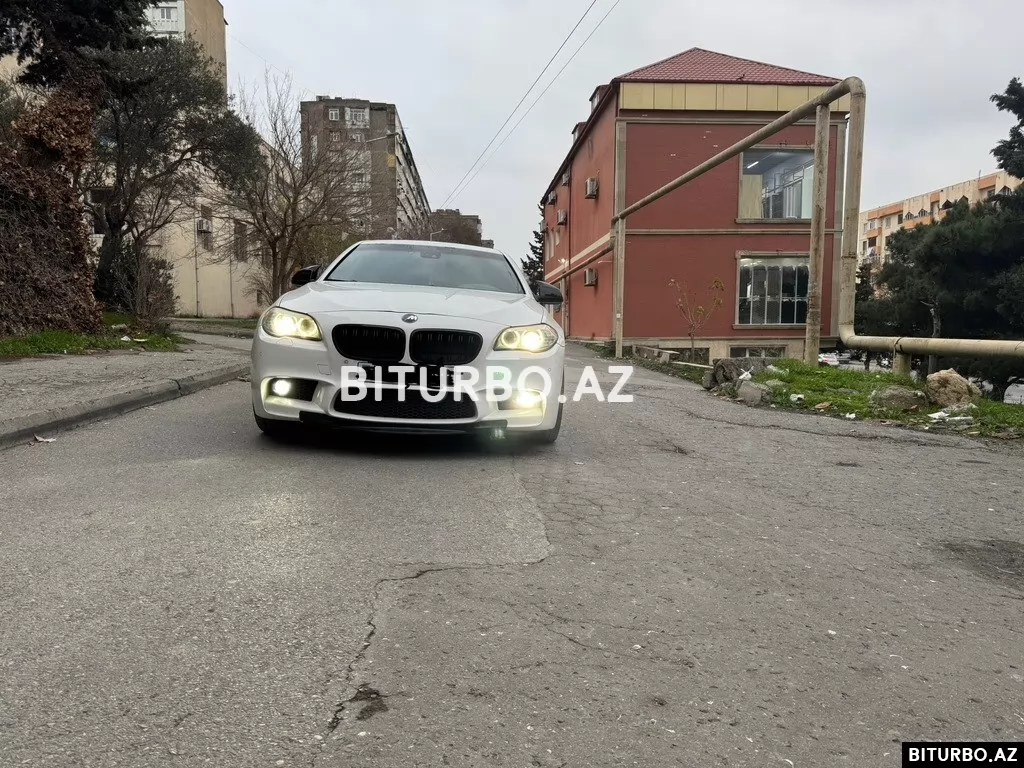 BMW 528