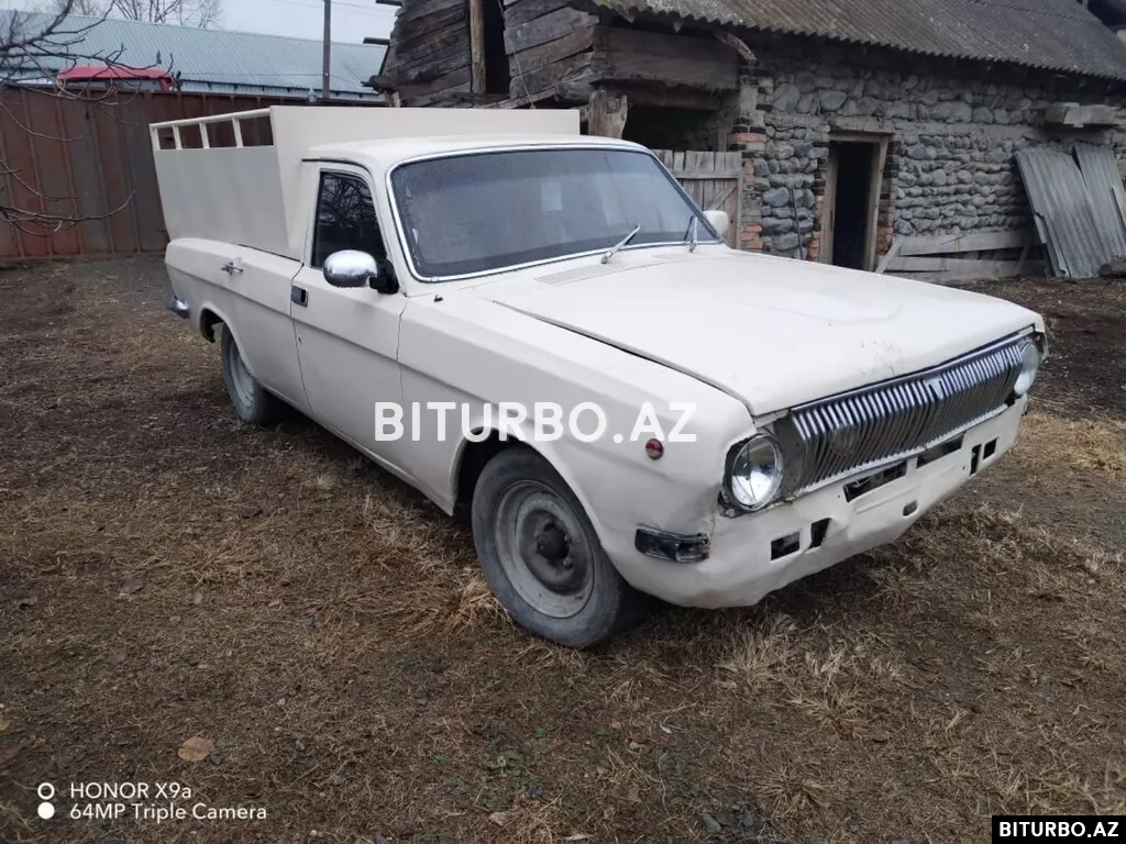 GAZ 24-10