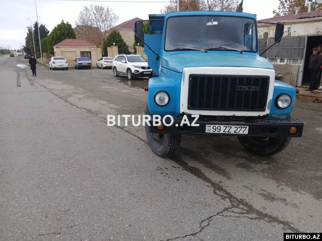 GAZ 53