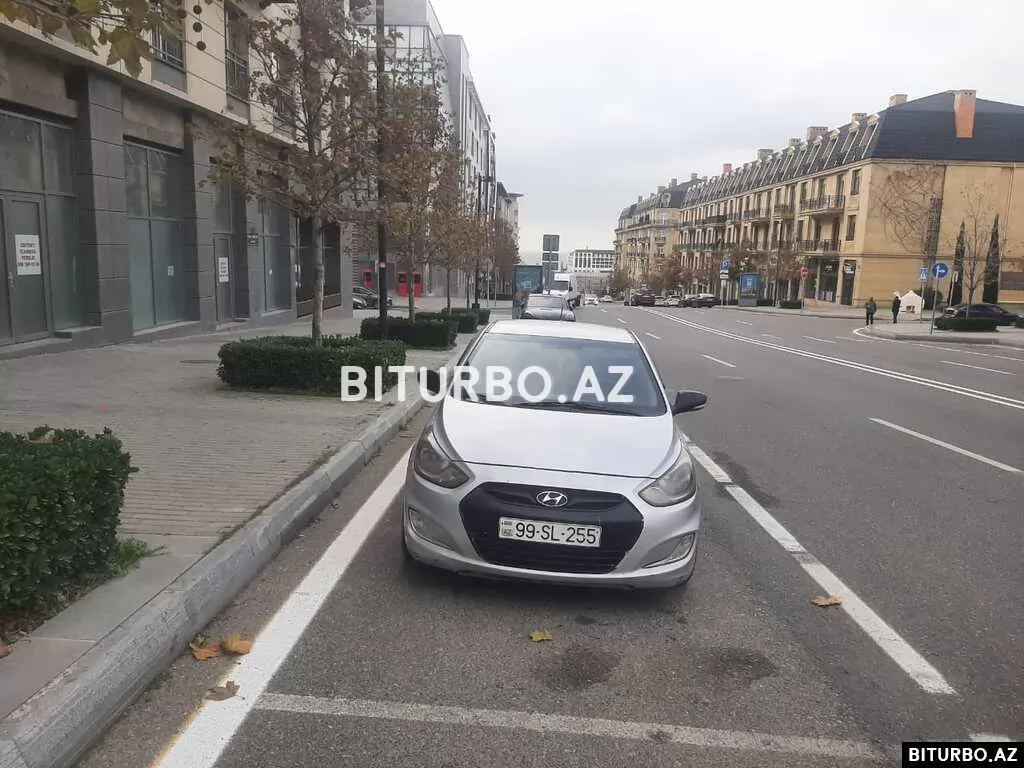 Hyundai Accent