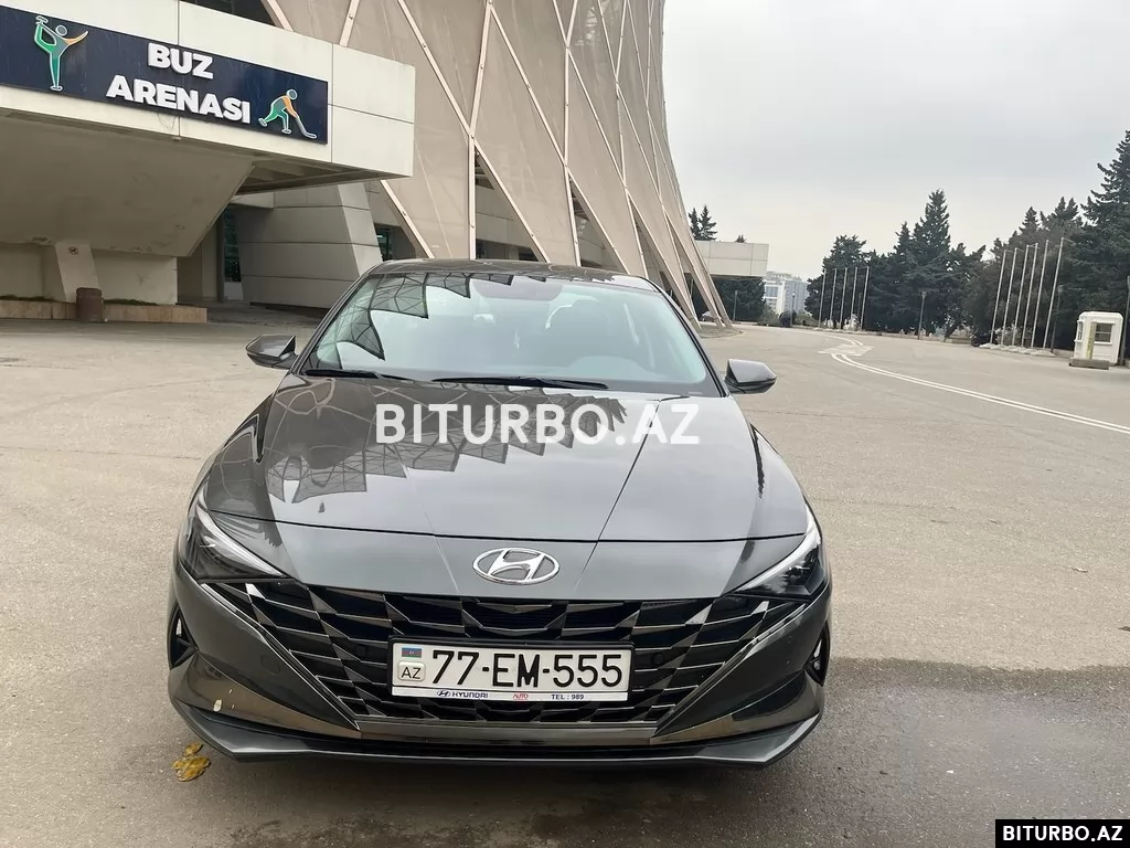 Hyundai Elantra