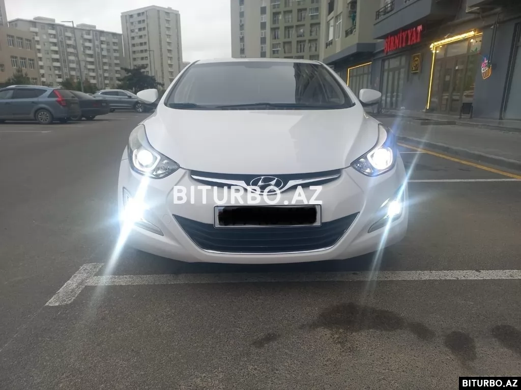 Hyundai Elantra