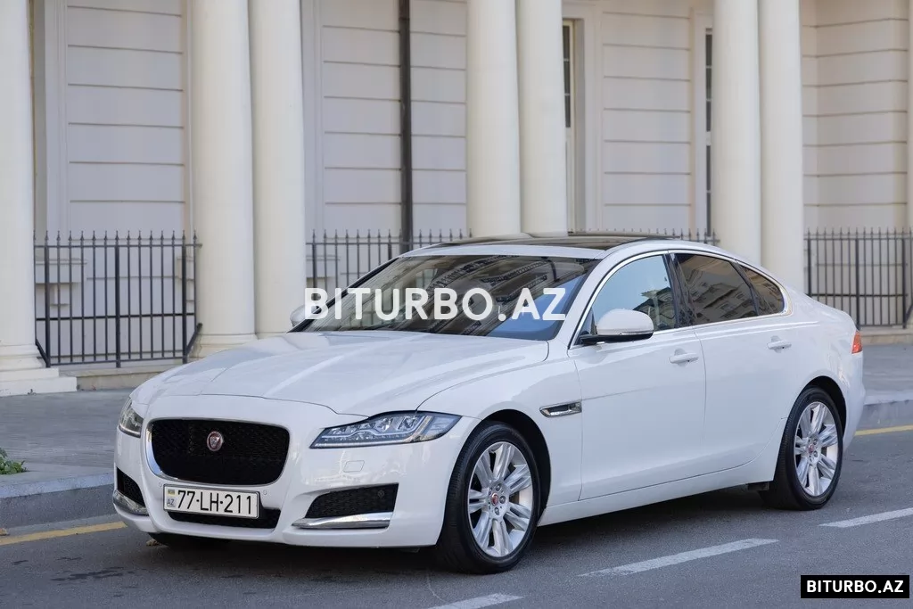 Jaguar XF