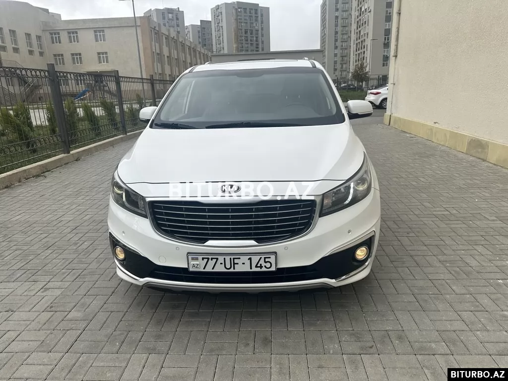 KIA Carnival