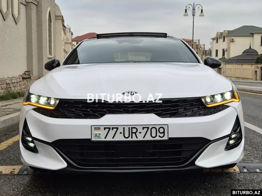 KIA K5