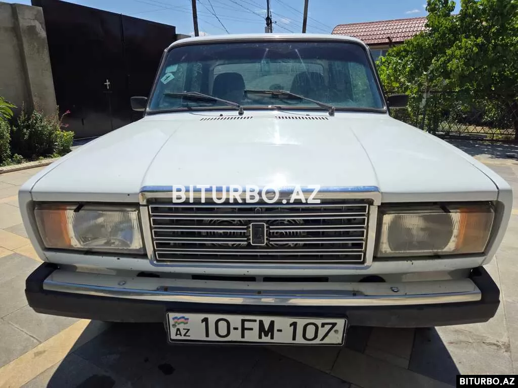 LADA (VAZ) 2107