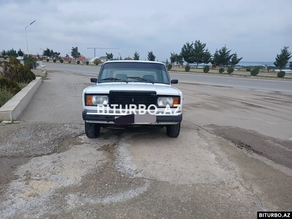 LADA (VAZ) 2107