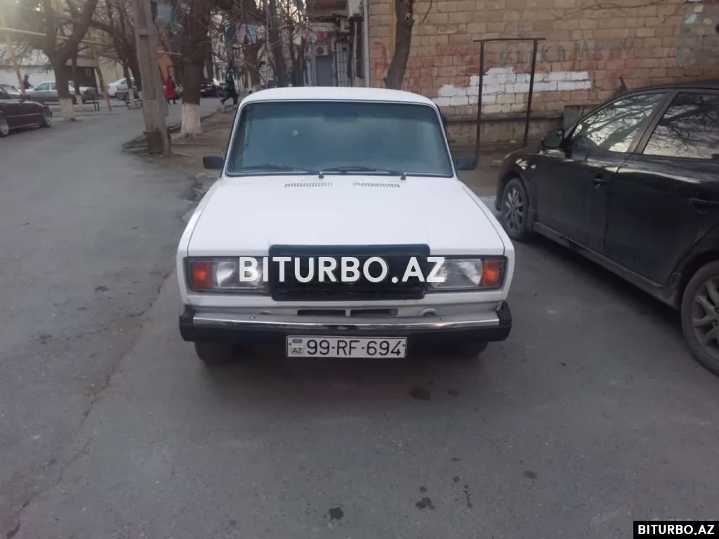 LADA (VAZ) 2107