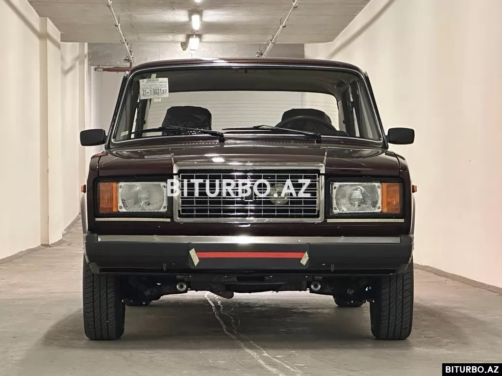 LADA (VAZ) 2107