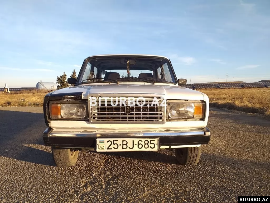 LADA (VAZ) 2107