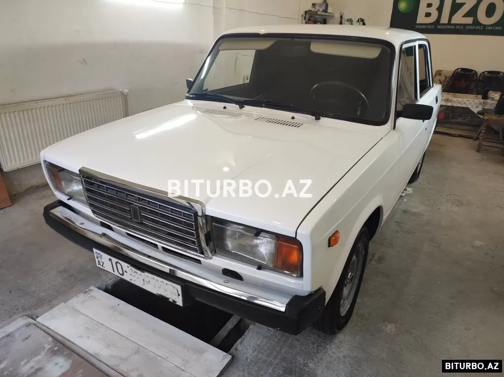 LADA (VAZ) 2107