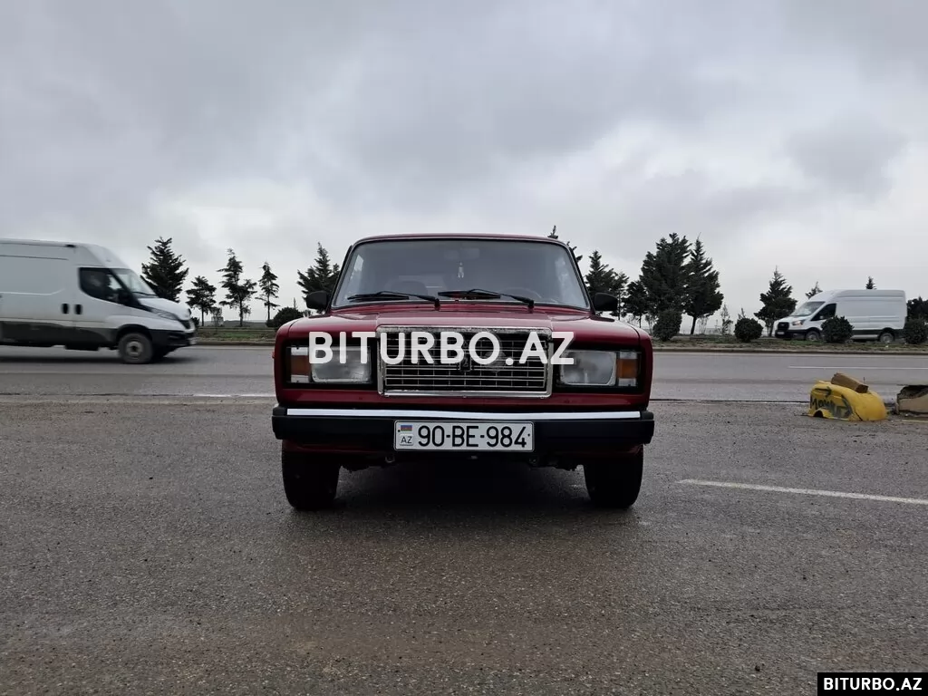 LADA (VAZ) 2107