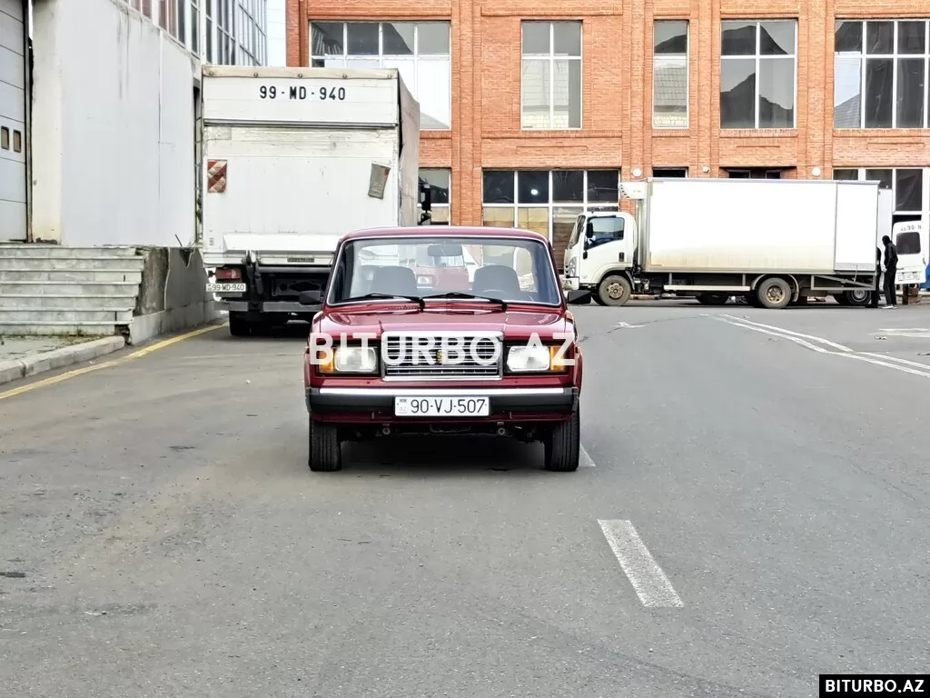 LADA (VAZ) 2107