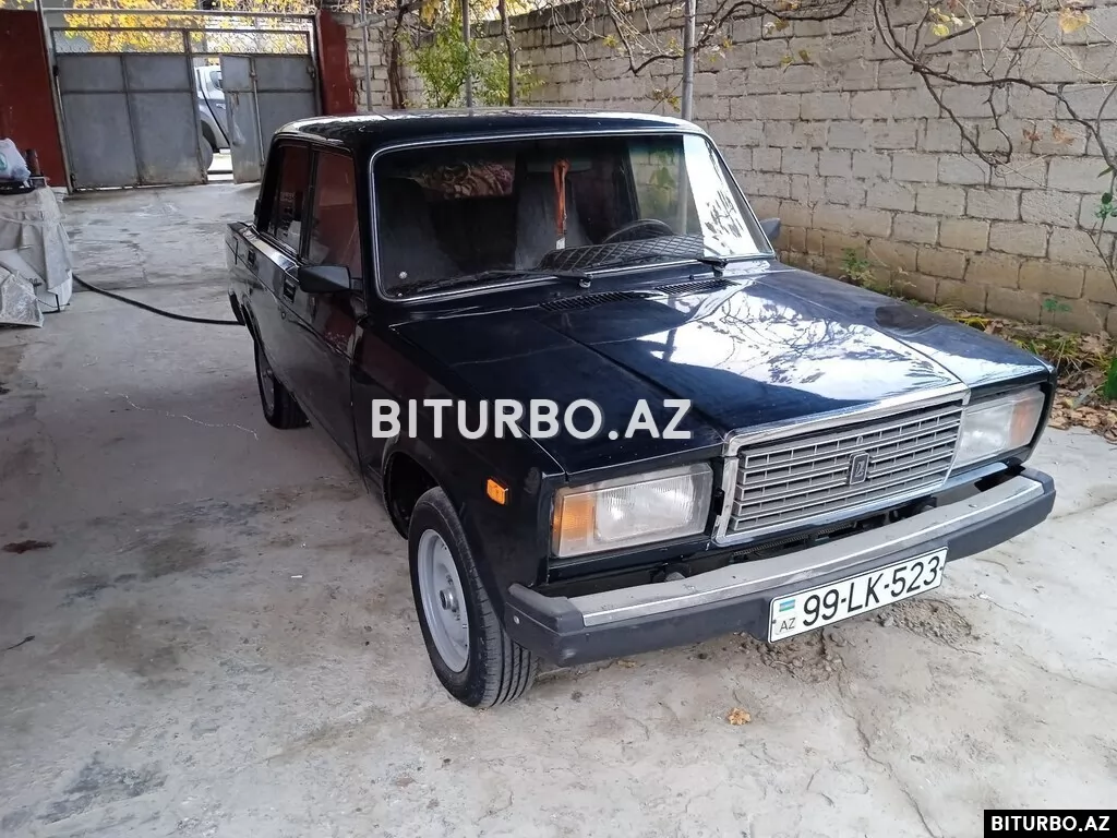 LADA (VAZ) 2107