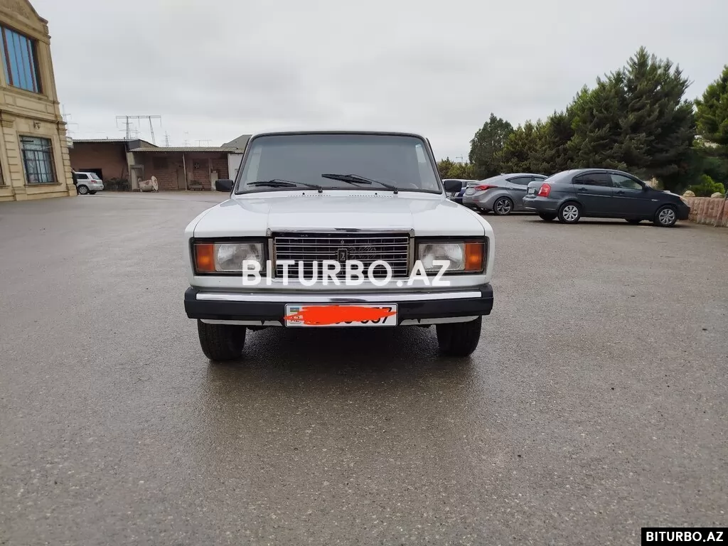 LADA (VAZ) 2107