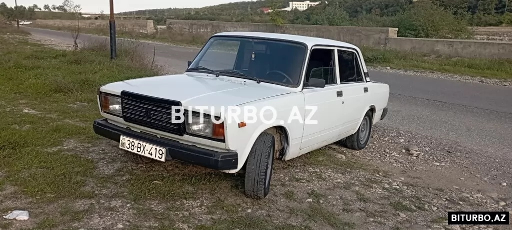 LADA (VAZ) 2107