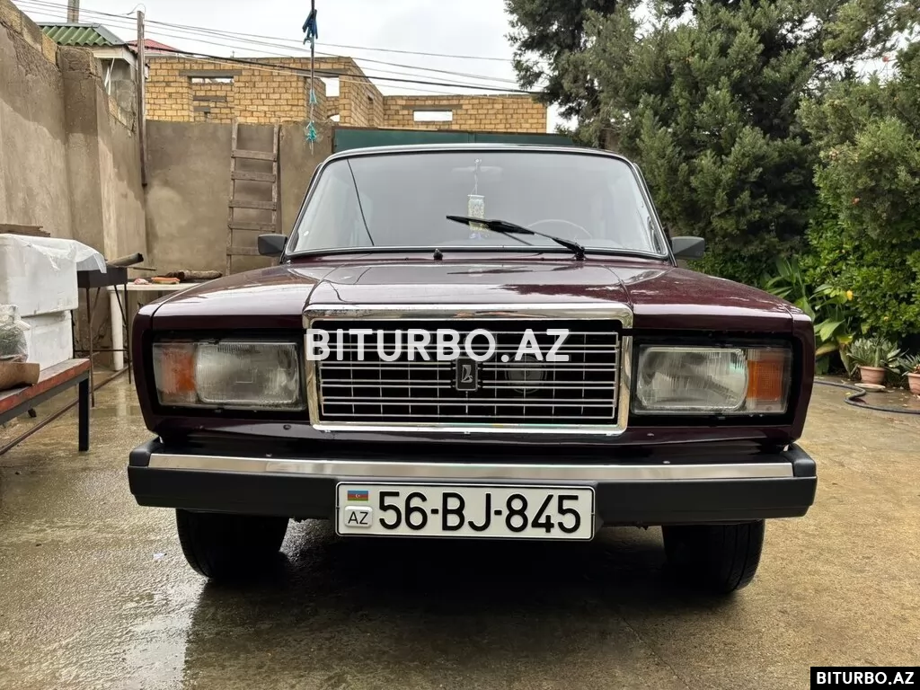 LADA (VAZ) 2107