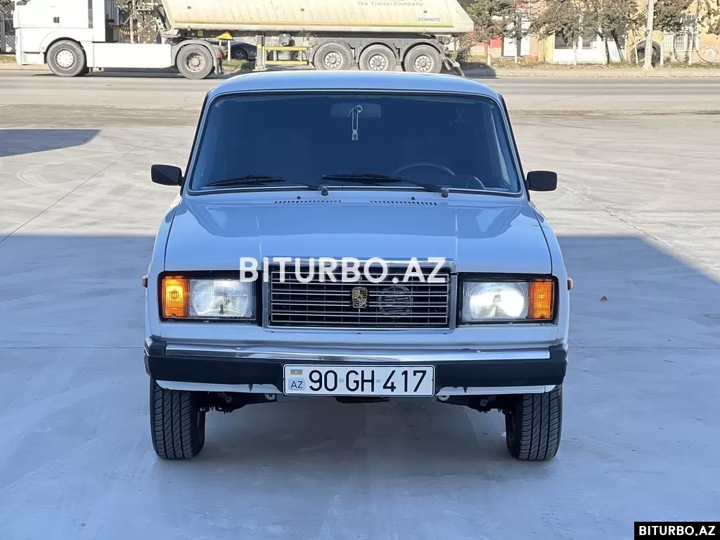 LADA (VAZ) 2107