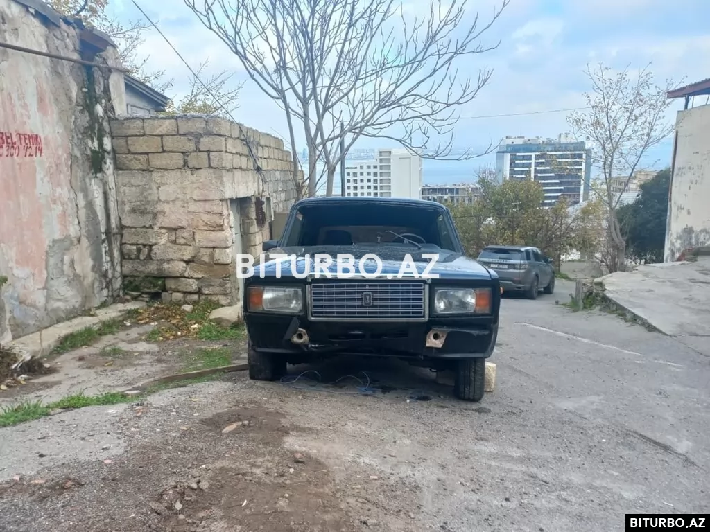 LADA (VAZ) 2107
