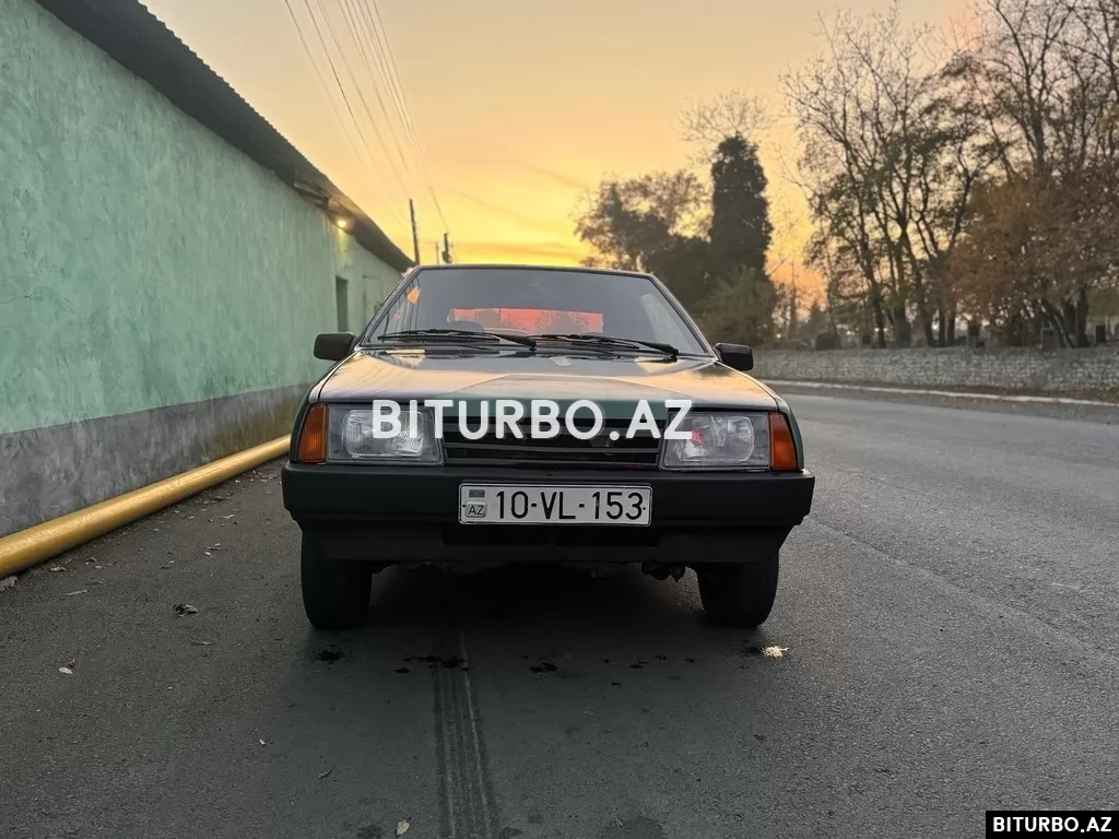 LADA (VAZ) 2108