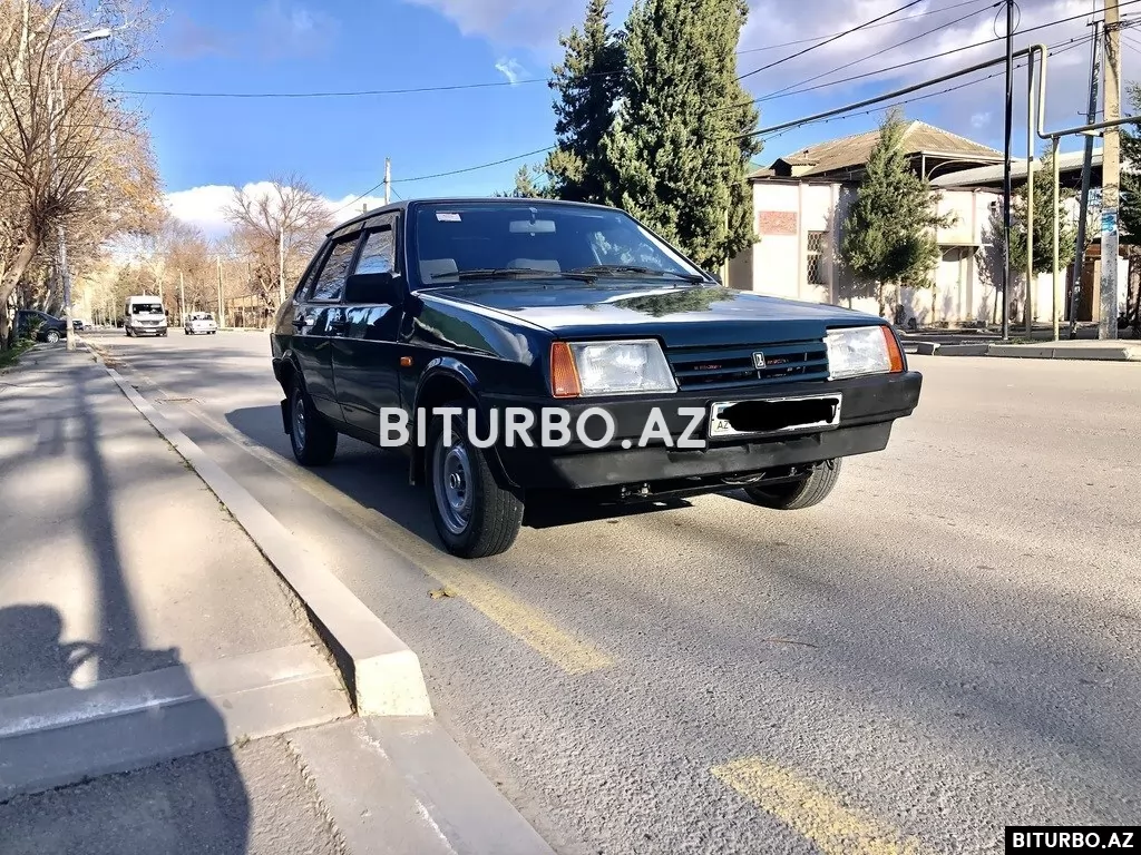 LADA (VAZ) 21099