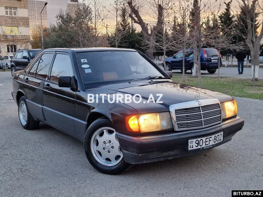Mercedes 190