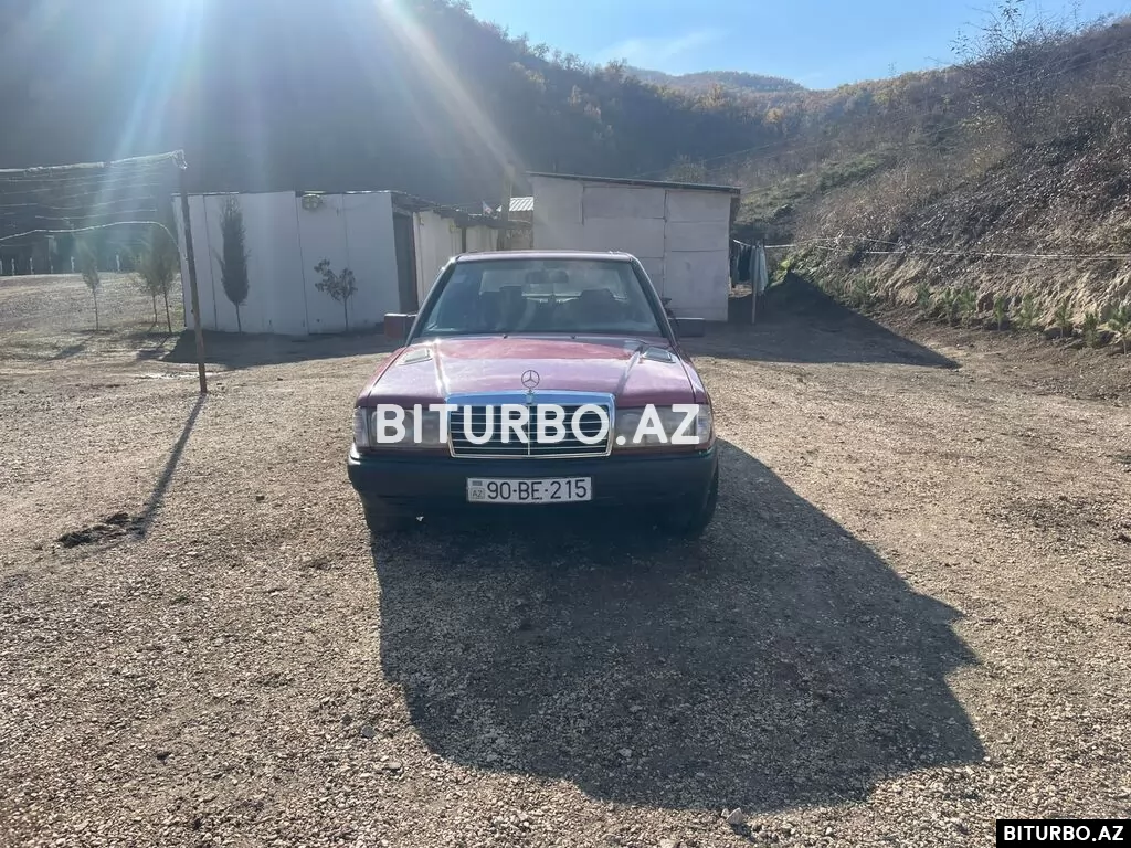 Mercedes 190