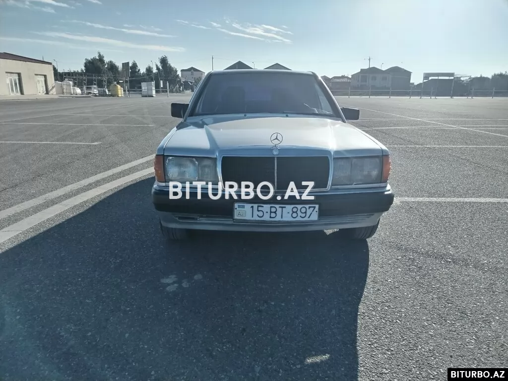 Mercedes 190