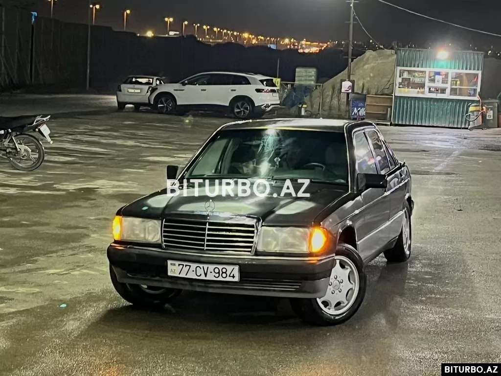 Mercedes 190