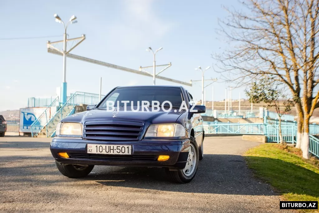 Mercedes C 180