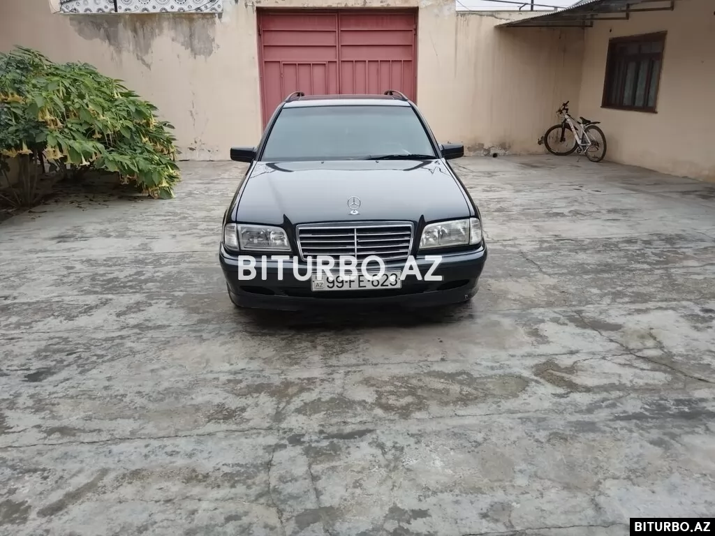 Mercedes C 180