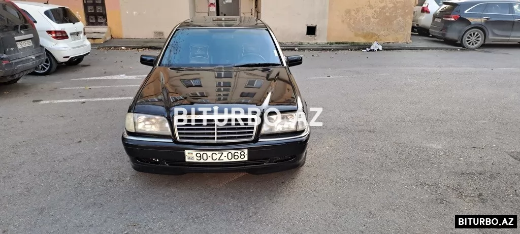 Mercedes C 200