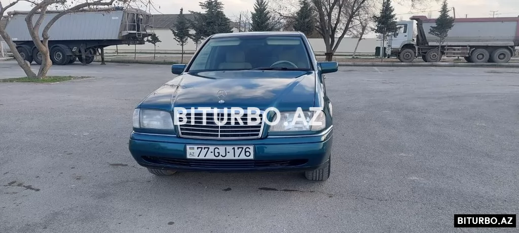 Mercedes C 200