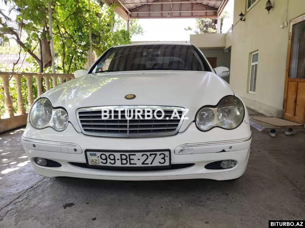 Mercedes C 200