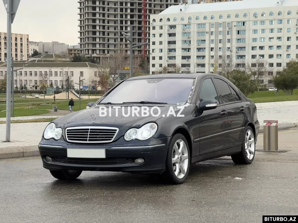 Mercedes C 200