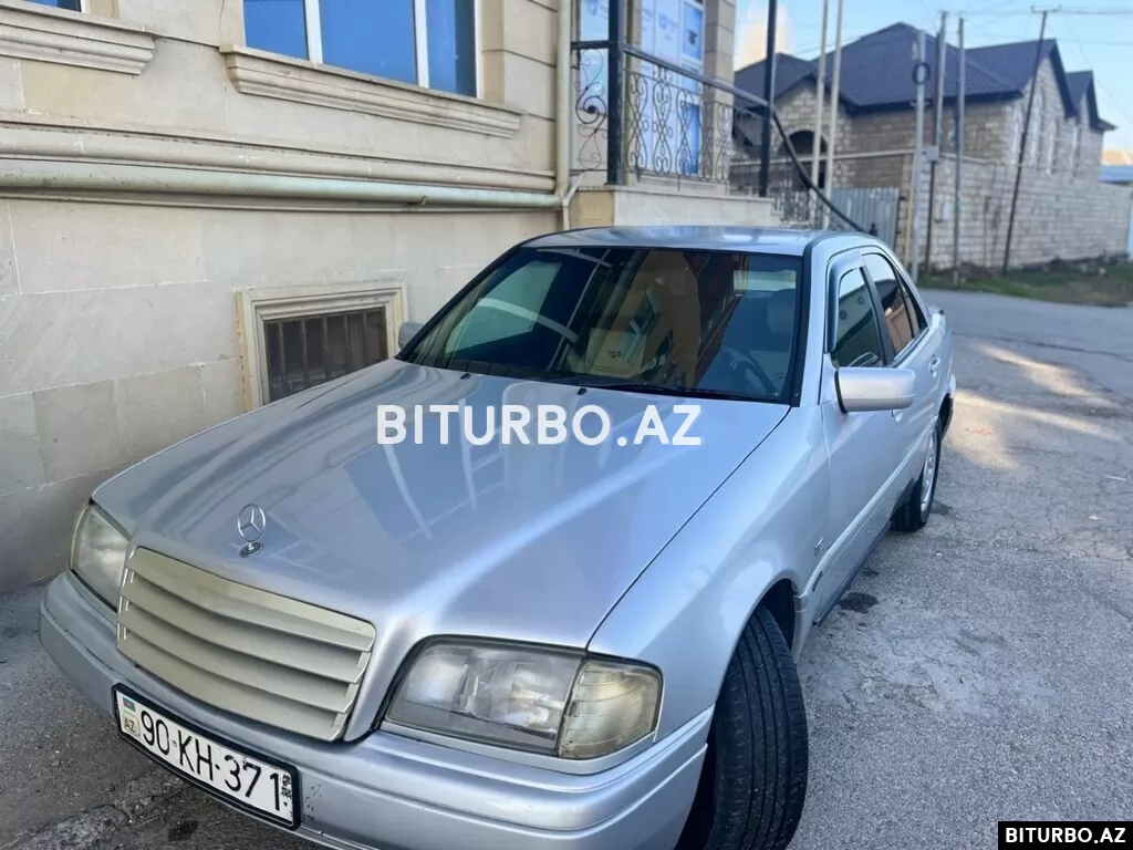 Mercedes C 220
