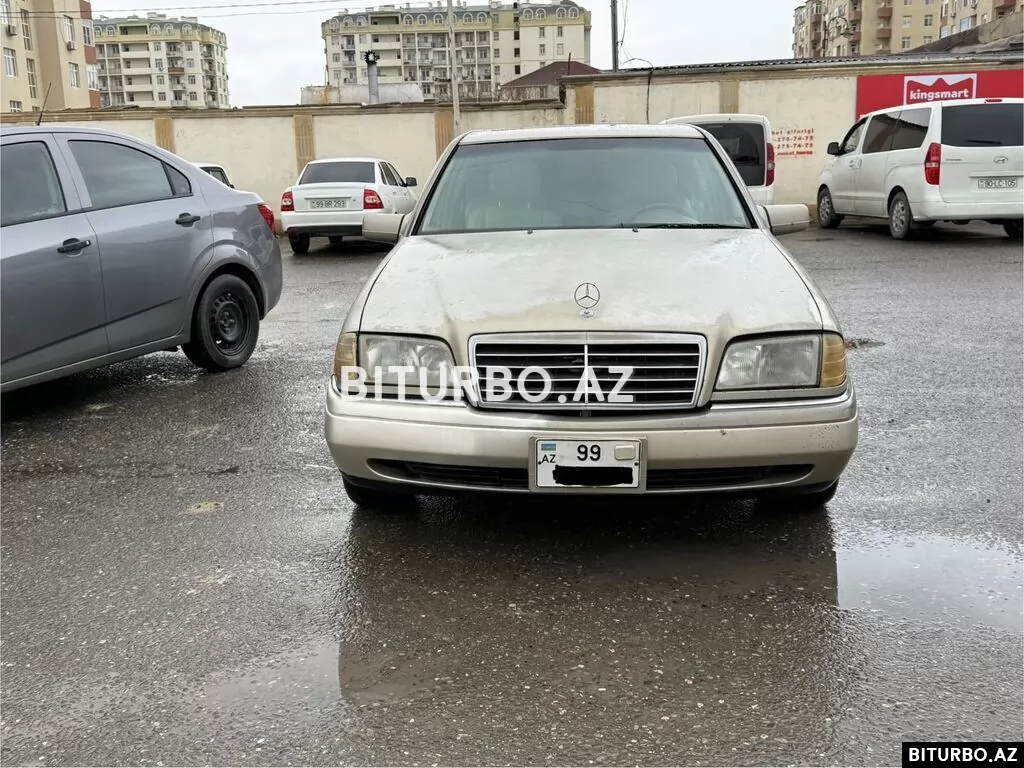 Mercedes C 230