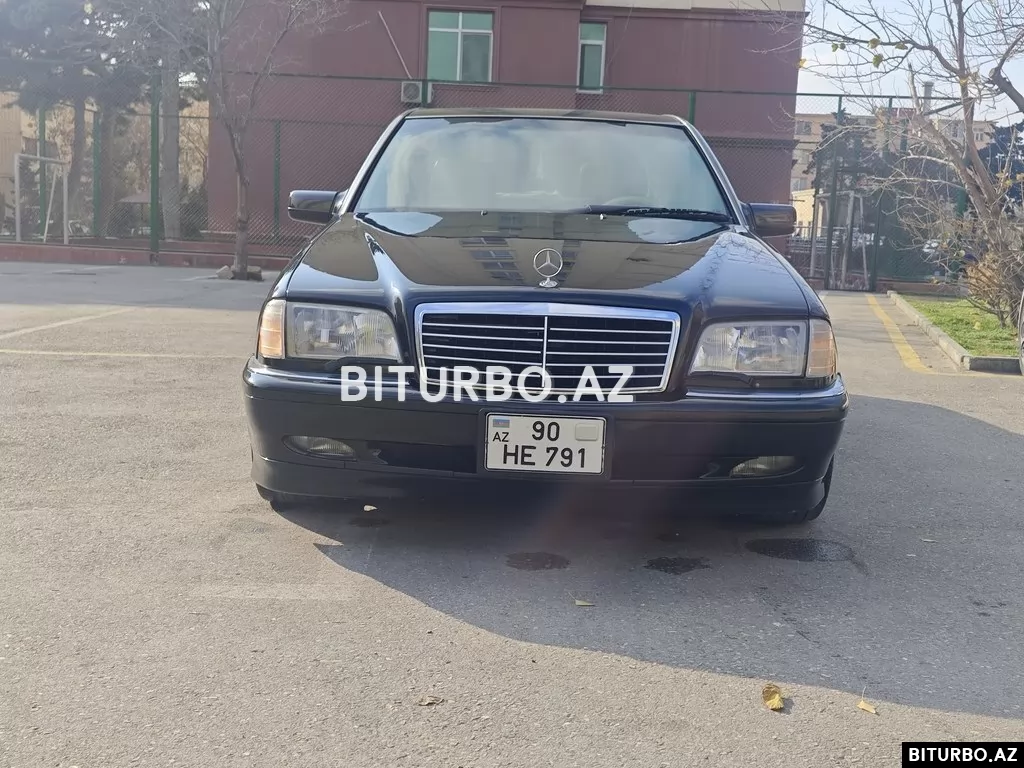 Mercedes C 230