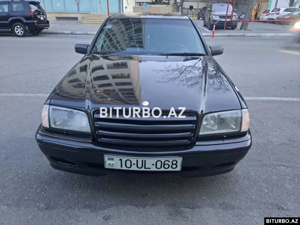 Mercedes C 240