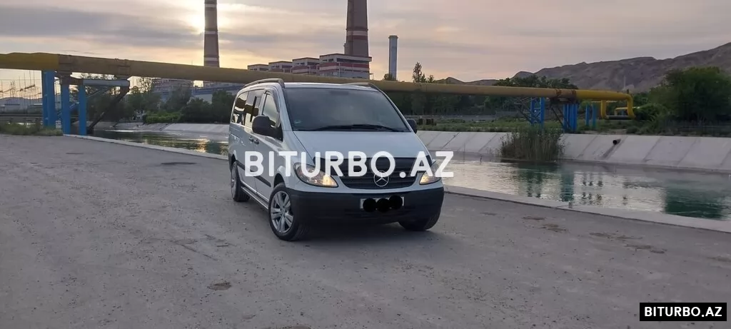 Mercedes Vito 111