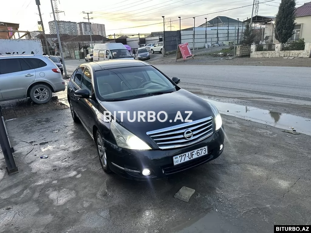 Nissan Teana