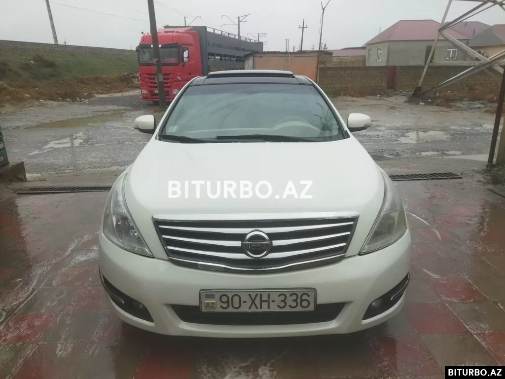Nissan Teana