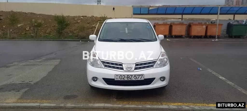 Nissan Tiida