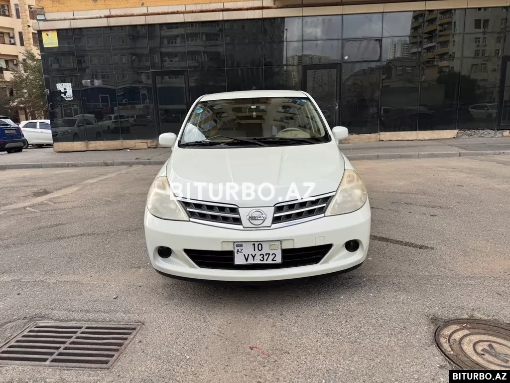 Nissan Tiida