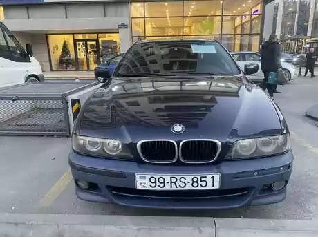 BMW 528
