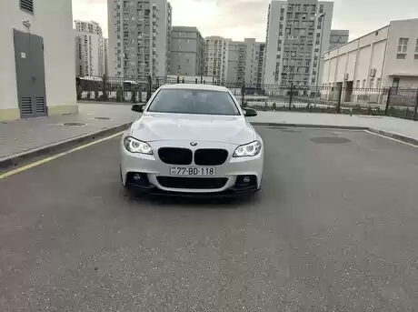 BMW 528