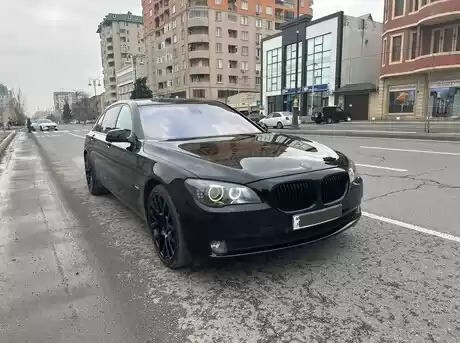 BMW 750