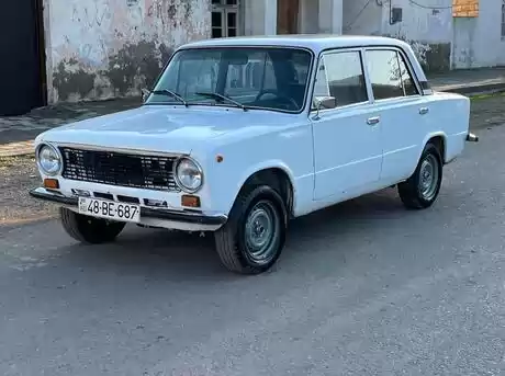 LADA (VAZ) 21011