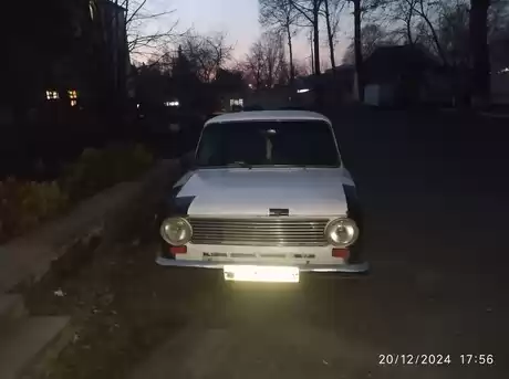 LADA (VAZ) 21011