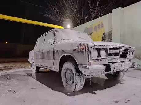 LADA (VAZ) 2106